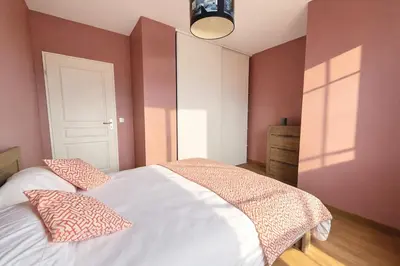 Un ou plusieurs lits dans un hébergement de l'établissement Apartment for 6 people, terrace, parking