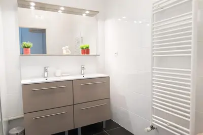 Salle de bains dans l'établissement Apartment for 6 people, terrace, parking