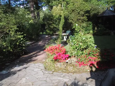 Jardin de l'établissement Manoir de Tireveste