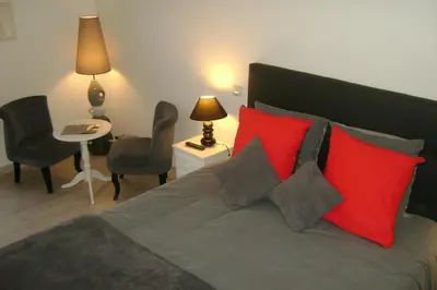 Coin salon dans l'établissement Gîte & Chambres d'Hôtes - Le Petit Bali