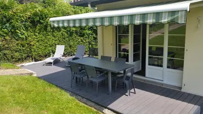 Jardin de l'établissement Appartements - Chez Alice