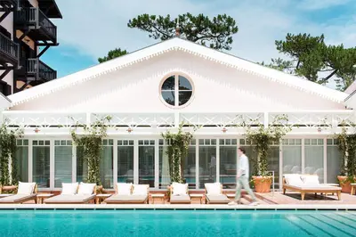 Piscine de l'établissement Ha(a)ïtza ou située à proximité