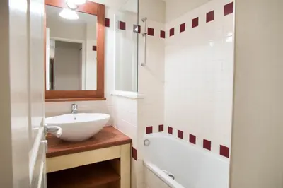 Salle de bains dans l'établissement Residence Moliets - maeva Home
