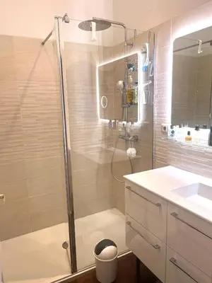 Salle de bains dans l'établissement Appartement Pyla Les Cèdres