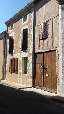 Bâtiment de le séjour chez l'habitant