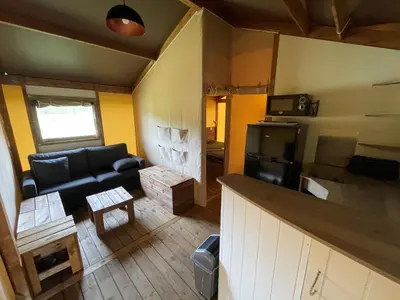 Cuisine ou kitchenette dans l'établissement Domaine de la Forge