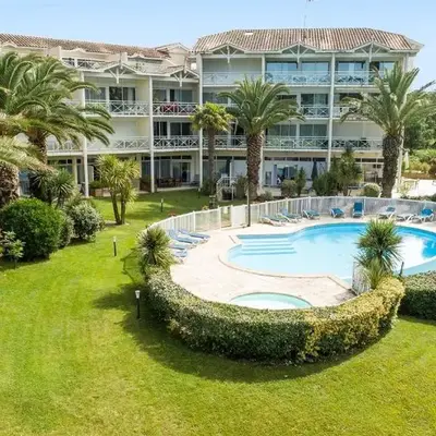 Madame Vacances Les Palmiers du Golf Service Premium