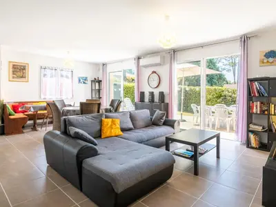 Coin salon dans l'établissement Holiday Home Carraou by Interhome