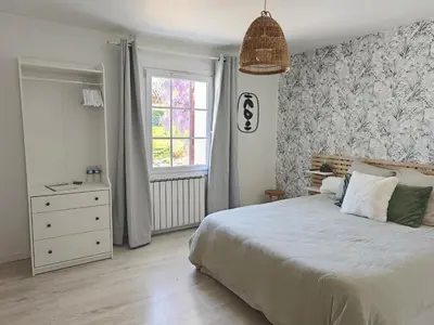 Un ou plusieurs lits dans un hébergement de l'établissement Maison d'hôtes - La Forge de Clermont