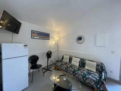 Coin salon dans l'établissement Appartement T2 Mezzanine avec Terrasse Proche Lac - Animaux Acceptés ! - FR-1-379-27
