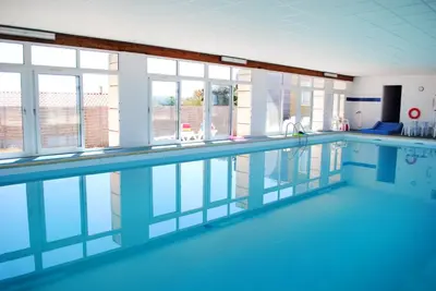 Piscine de l'établissement Résidence Goélia Les Gourbets ou située à proximité