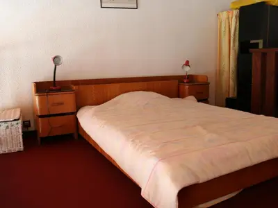 Un ou plusieurs lits dans un hébergement de l'établissement Biscarrosse Plage - Duplex T2 Centre-Ville - Parking - Balcon - Proche Plage - Ménage Inclus - FR-1-319-208