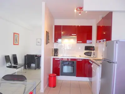 Cuisine ou kitchenette dans l'établissement Les Courlis
