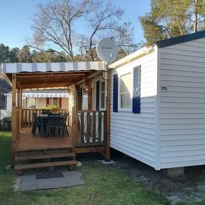 MH 395 3 chambres et 1 salle de bain dans camping 4 étoiles