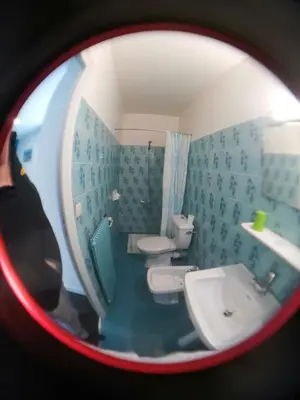 Salle de bains dans l'établissement Hôtel Bar des Arènes
