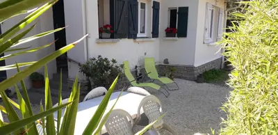 Jardin de l'établissement 325 Route du Fourou