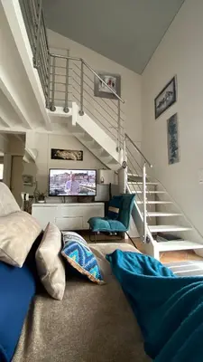 Télévision ou salle de divertissement dans l'établissement Villa Soustons Plage à 1,7km,Golf à 900m,Jacuzzi ,wifi,Bbq