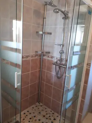 Salle de bains dans l'établissement Gîte Pouton