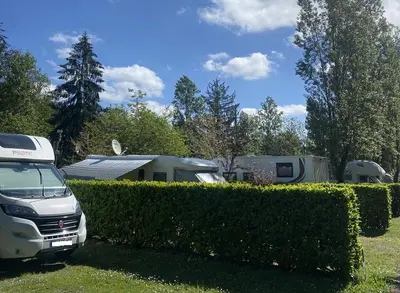 Jardin de l'établissement Camping des Abesses