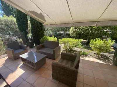 Coin salon dans l'établissement Villa au Pyla, Proximité Plage, Capacité 7 Pers. - FR-1-474-42