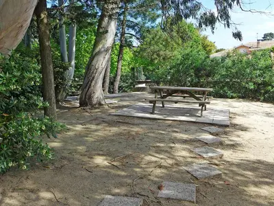 Jardin de l'établissement Holiday Home Paradise Océan-5 by Interhome