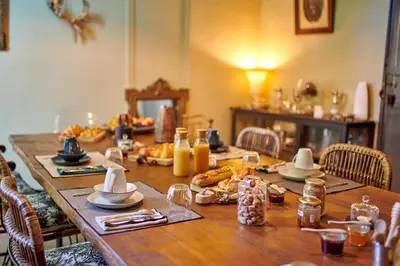 Nourriture dans la maison d'hôtes ou à proximité