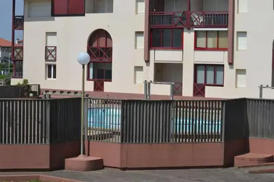 Piscine de l'établissement Appartement à 50m de la plage ou située à proximité