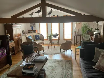 Coin salon dans l'établissement Entre Pays Basque et Béarn