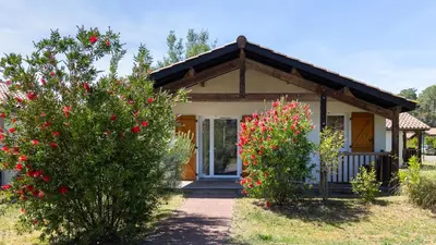 Jardin de l'établissement Vacancéole - L'Allée des Dunes - Ondres Plage