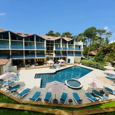 Hotel Logis Lacotel