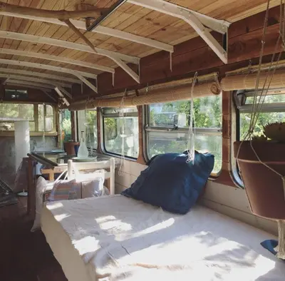 Coin salon dans l'établissement Cosmic English Bus 2 floor