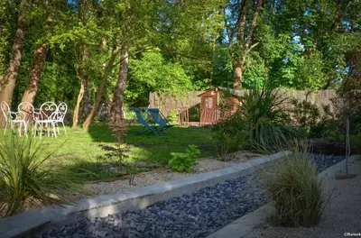 Jardin de l'établissement Eco logis le colibri