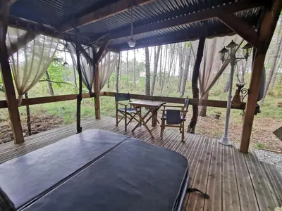 Balcon ou terrasse dans l'établissement Cabane Spa 40