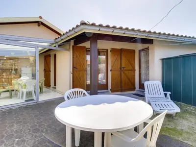 Plan de l'établissement Maison T2 avec mezzanine proche plage, jardin et parking - FR-1-521-28