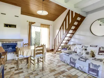 Un ou plusieurs lits dans un hébergement de l'établissement Maison T3 avec jardin, terrasses, proche plage - calme - 6 pers, Biscarrosse - FR-1-521-68