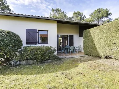 Jardin de l'établissement Maison T3 avec jardin, terrasses, proche plage - calme - 6 pers, Biscarrosse - FR-1-521-68