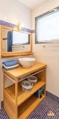 Salle de bains dans l'établissement Villa Paradis