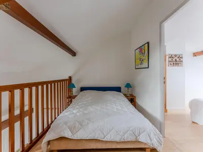 Un ou plusieurs lits dans un hébergement de l'établissement Spacieux Duplex 6 pers, à 300m de l'Océan, 2 Chambres, Balcon Sud - FR-1-521-99