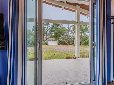 Jardin de l'établissement Maison 6 pers, jardin clos, proche plages et commerces - FR-1-521-45