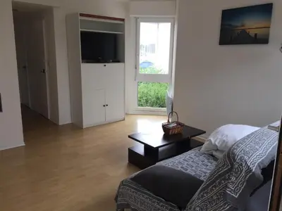 Télévision ou salle de divertissement dans l'établissement Studio Cap Sud Capbreton proche plage