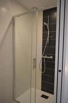 Salle de bains dans l'établissement Villa Uhaïna Hossegor