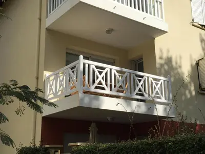 Balcon ou terrasse dans l'établissement Appartement T2 ocean location avec terrasse et parking privé 200mde la plage