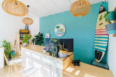 Télévision ou salle de divertissement dans l'établissement LES COTTAGES DE LEON