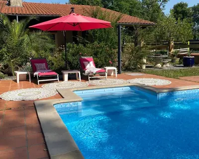 Piscine de l'établissement l'hacienda ou située à proximité
