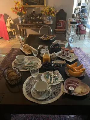 Nourriture dans la maison d'hôtes ou à proximité