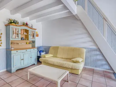Cuisine ou kitchenette dans l'établissement Maison T2 avec Mezzanine pour 5 pers, Proche Océan, Centre et Activités - FR-1-521-153