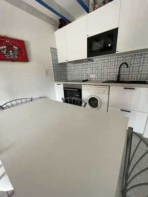 Cuisine ou kitchenette dans l'établissement Réf 273 Seignosse Océan, Villa Patio classée 2 étoiles ,à 250m de la plage, avec place de parking et piscine commune , 4 personnes