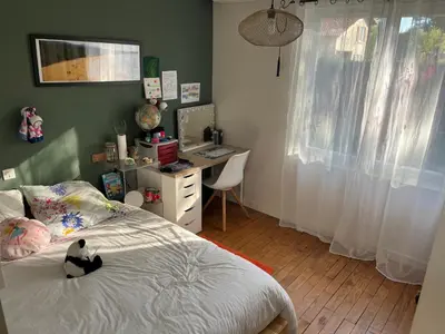 Un ou plusieurs lits dans un hébergement de l'établissement Grande Maison Familiale entre lac et océan