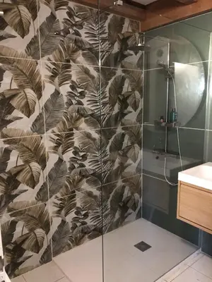 Salle de bains dans l'établissement Villa OCELANDES