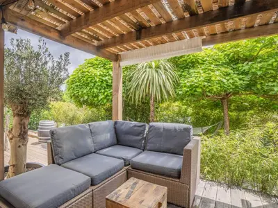 Jardin de l'établissement Chalet Landais by Interhome